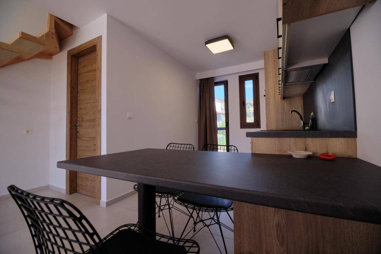 Zefiros Luxury Apartments Sívota Eksteriør billede