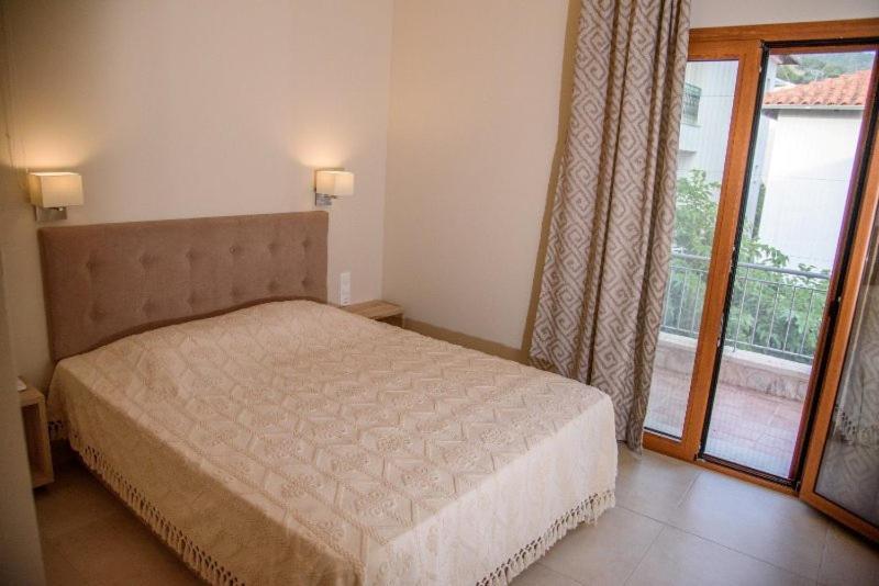 Zefiros Luxury Apartments Sívota Eksteriør billede